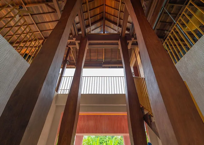 Kado Kubu Modern Tropical 2br Pink With Sky Pool With Ocean Views In Villa