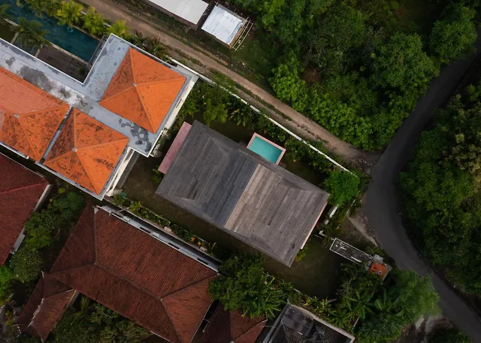 Villa Kado Kubu Modern Tropical 2br Pink With Sky Pool With Ocean Views In
