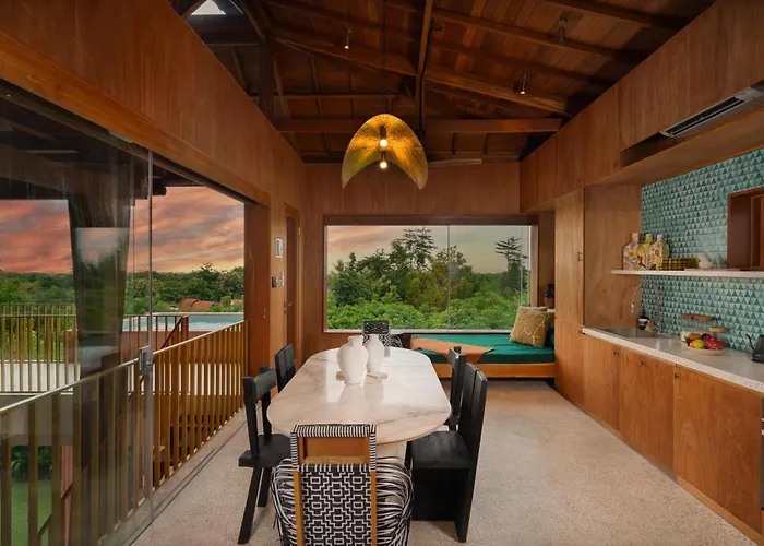 Kado Kubu Modern Tropical 2br Pink With Sky Pool With Ocean Views In Villa *