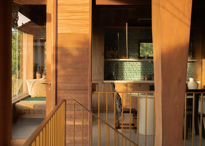 Kado Kubu Modern Tropical 2br Pink With Sky Pool With Ocean Views In * Uluwatu (Bali)